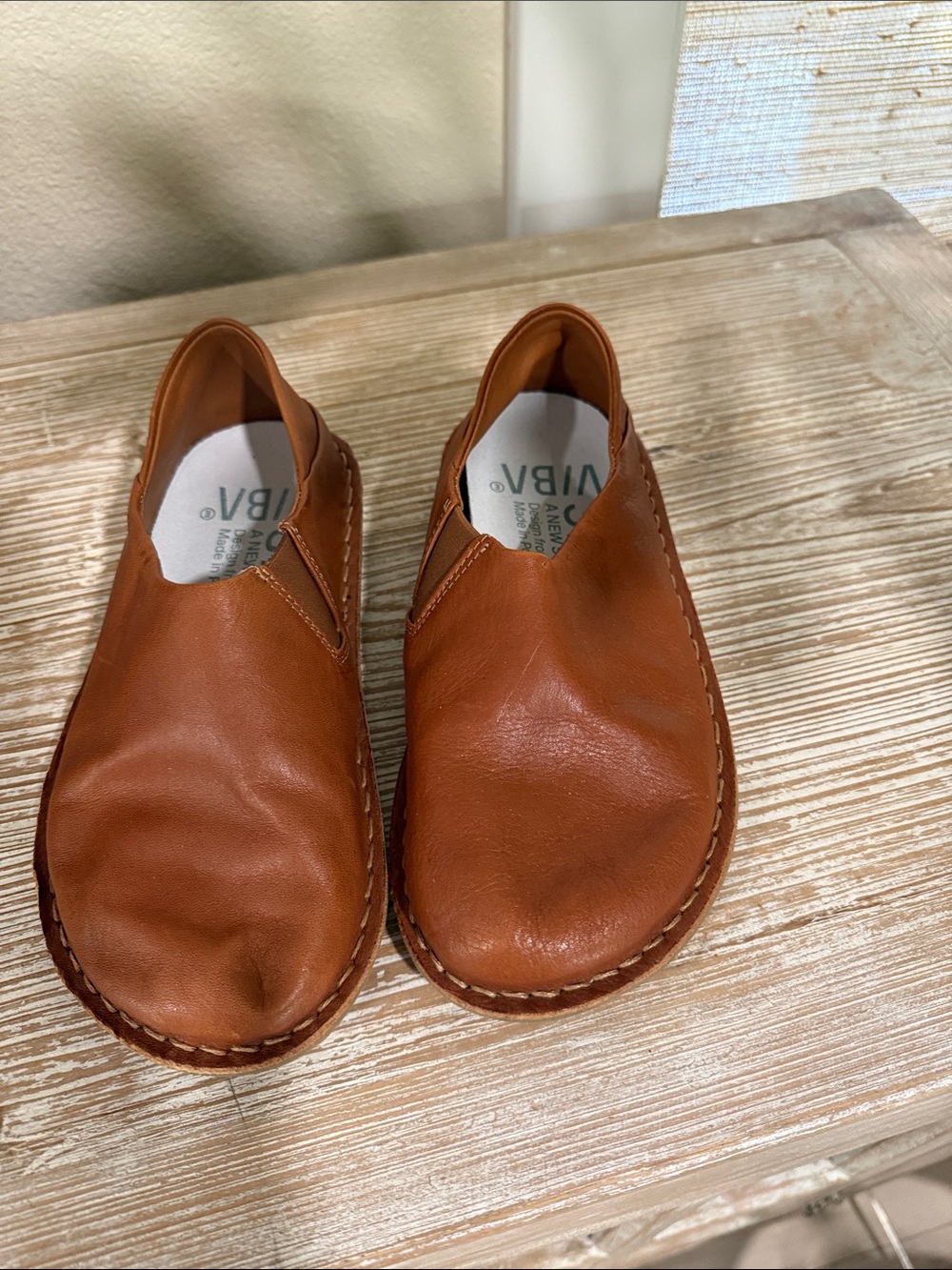 Women’s Slip-On Leather Loafers in Cognac — VIBAS Style